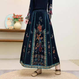 2025新款棉麻提花重工刺绣半身裙女民族风国风复古宽松马面裙