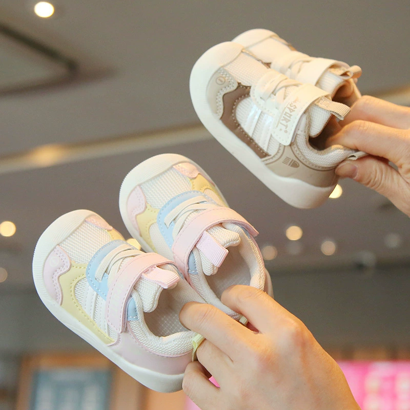 Повседневная обувь для мальчиков и девочек, функциональная детская обувь на мягкой подошве, легкая детская обувь с двухслойной сеткой весны и осени 2025 года.