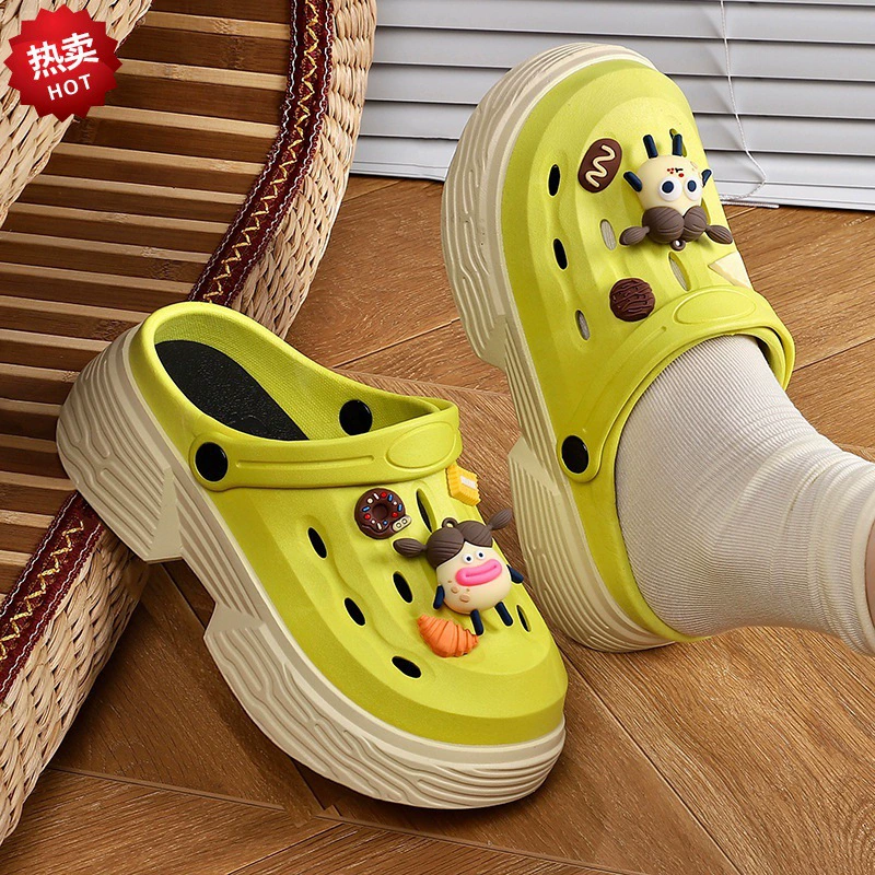 Новые летние девушки чувствуют обувь с толстым дном DIY носить милые корейские пляжные баотоу, чтобы увеличить холодные тапочки для женщин