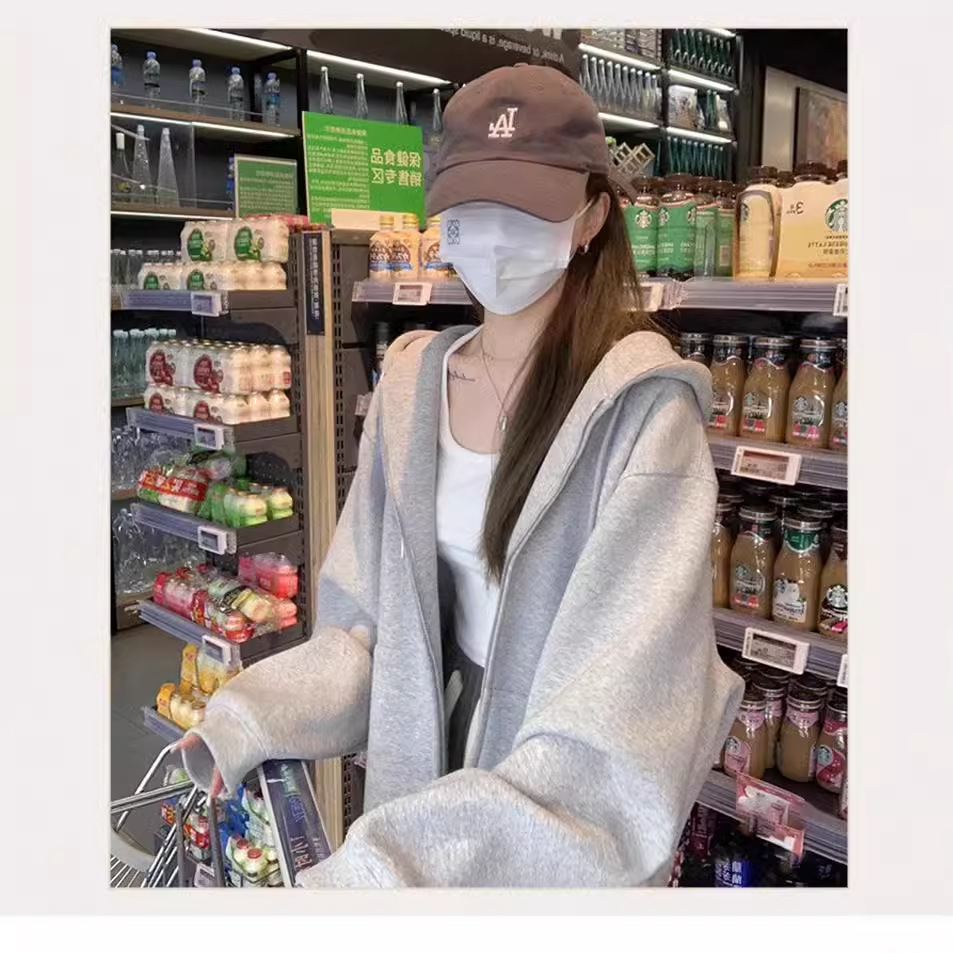 Women's versatile white and gray sweatshirt for autumn and winter, Korean style, loose fit, Harajuku style, zip-up hooded casual jacket.