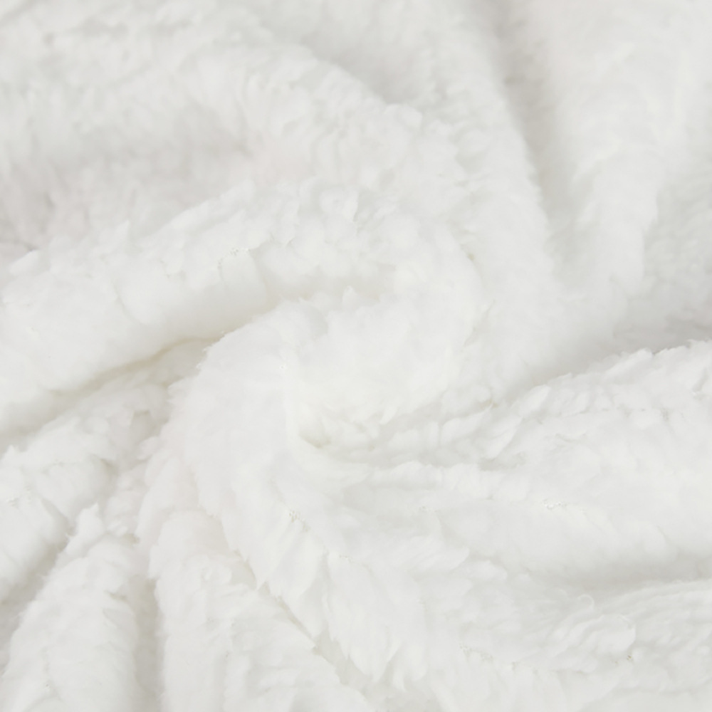 Manta de franela oficina dormitorio siesta manta de aire acondicionado manta de transferencia térmica fondo blanco material de manta de aire acondicionado