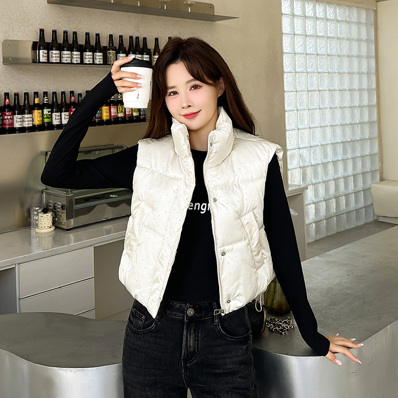 2024 viaje de invierno simple ocio brillante abrazadera de caballo de diamante estilo coreano cintura alta suelta sin mangas chaqueta de cuello corto