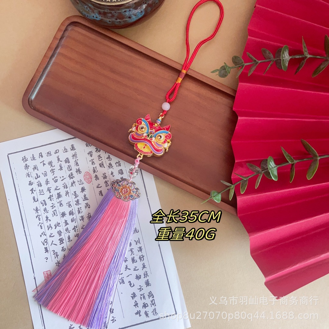 2024 new car pendant lion dance pendant Chinese style car rearview mirror dripping oil jewelry car interior decoration pendant