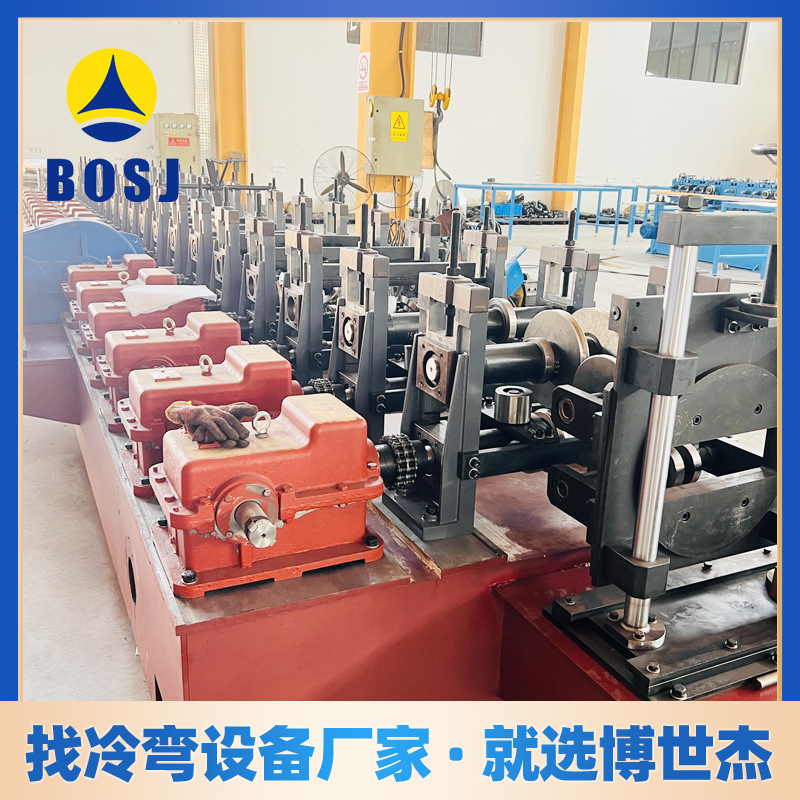 冲孔船用脚踏板成型设备 电力公司铆挂钩钢跳板冷弯设备