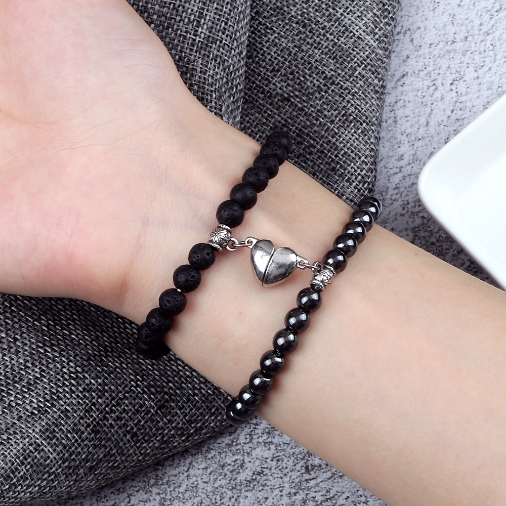 Black and white double magnet attraction bracelet for two couples girlfriends student simple girl bracelet a pair of elastic rope_voghion.com