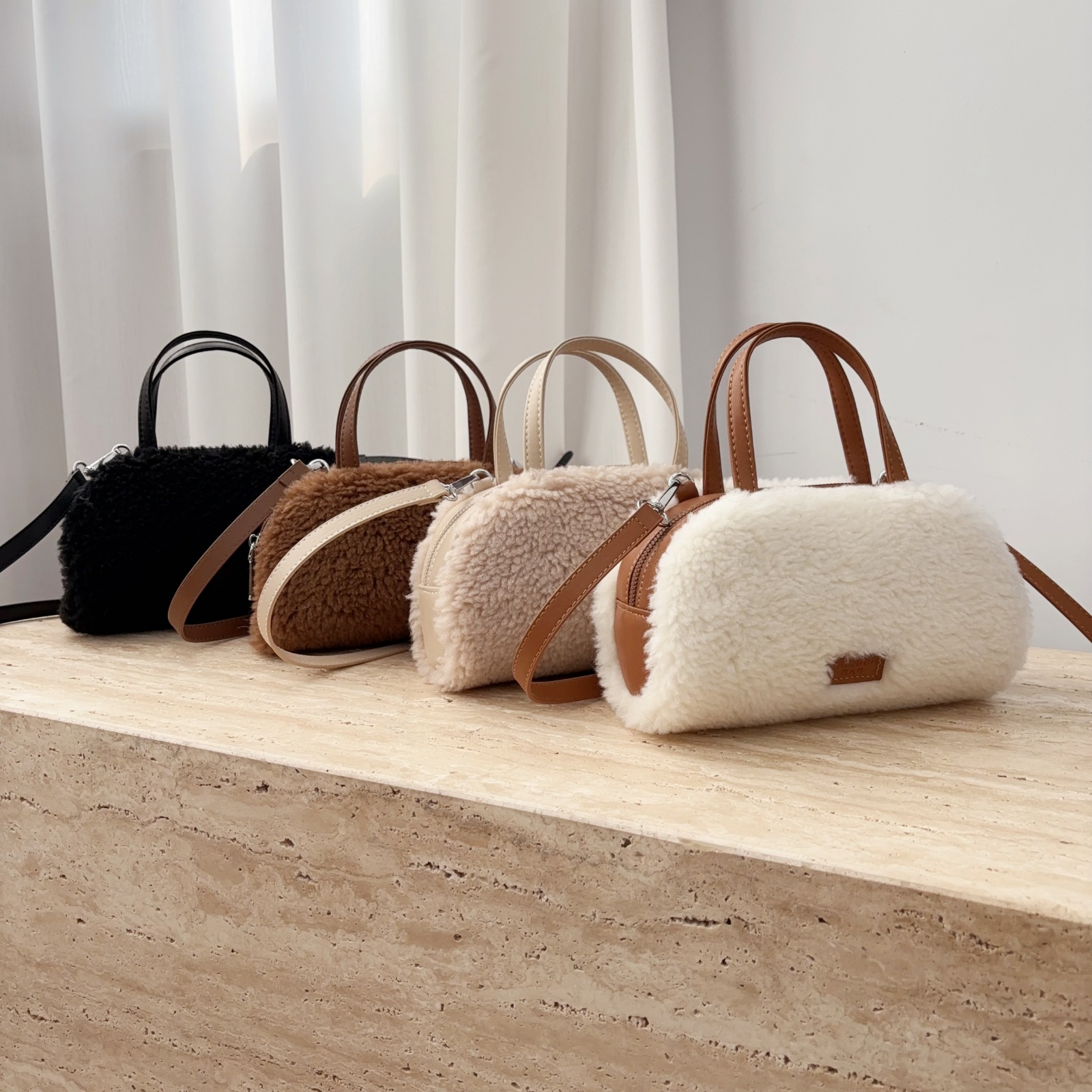 25 New Autumn and Winter Japanese and Korean Box Bags, Tote Bags, Retro Niche Design, Heavy-Duty Imitation Wool Handbags, Crossbody Bags