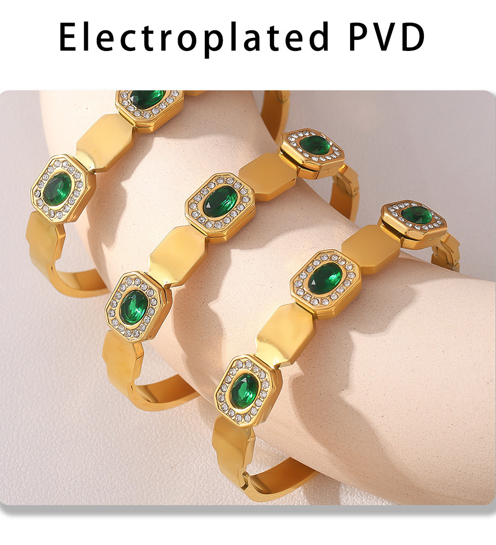 Titanium Steel Green Diamond Buckle Bracelet For Women Elegant_voghion.com