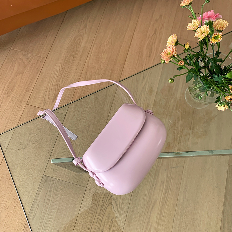Borsa a tracolla piccola da donna semplice e versatile, con tracolla rossa a sella di Instagram coreana estiva 2024_voghion.com