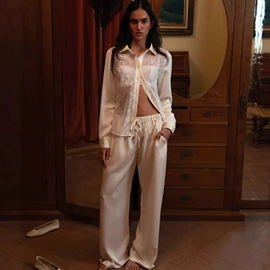 连衣裙;女士连体裤;时尚休闲套装