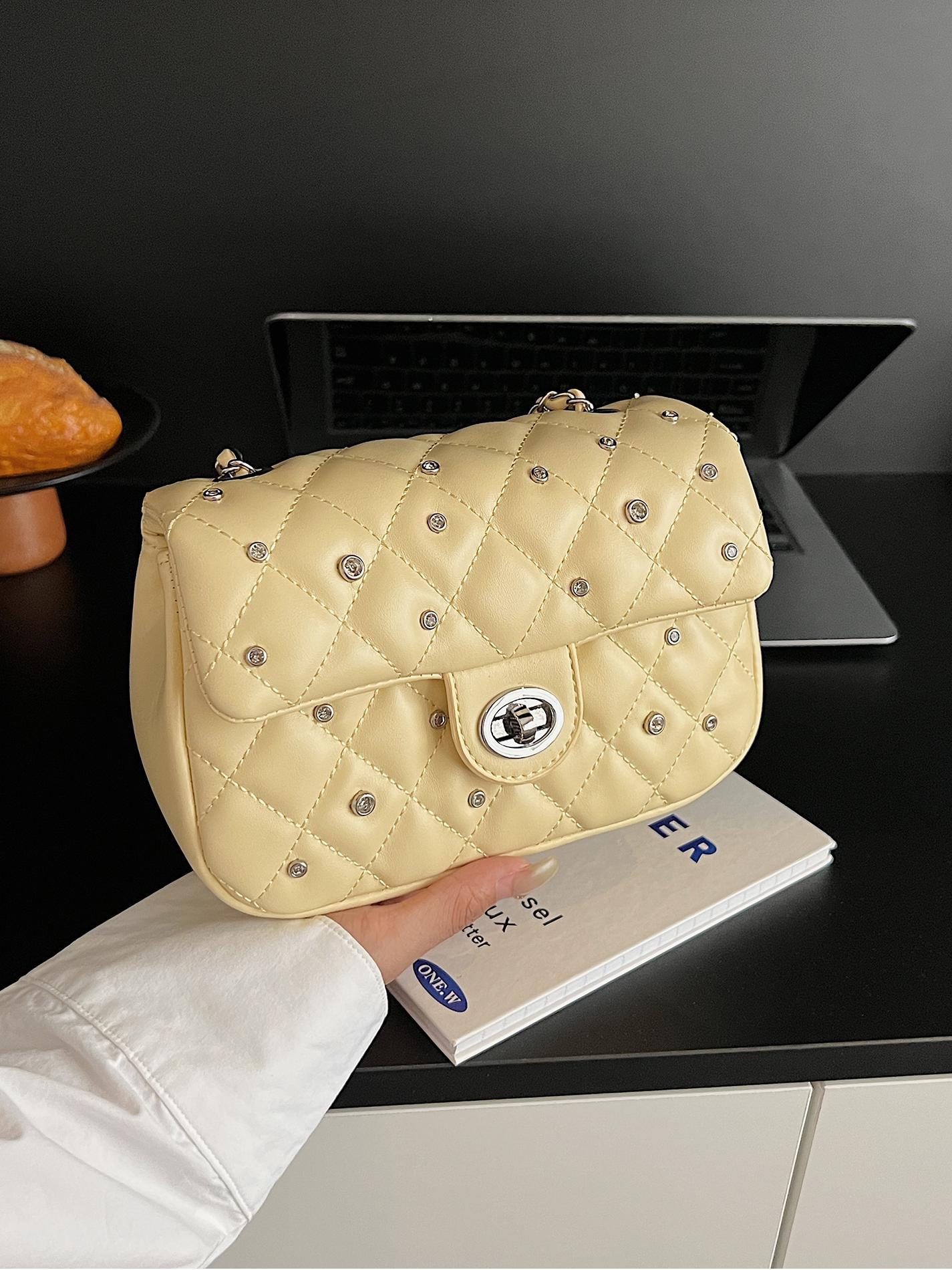 Bolso cuadrado pequeño de cadena de rombos de fragancia transfronteriza para mujer 2025 nuevo bolso de hombro de estilo occidental de todo fósforo bolso de mensajero de moda de moda