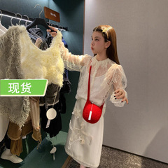 le rouge周美美 晨雾蕾丝清冷系花边袖透感花纹叠穿上衣