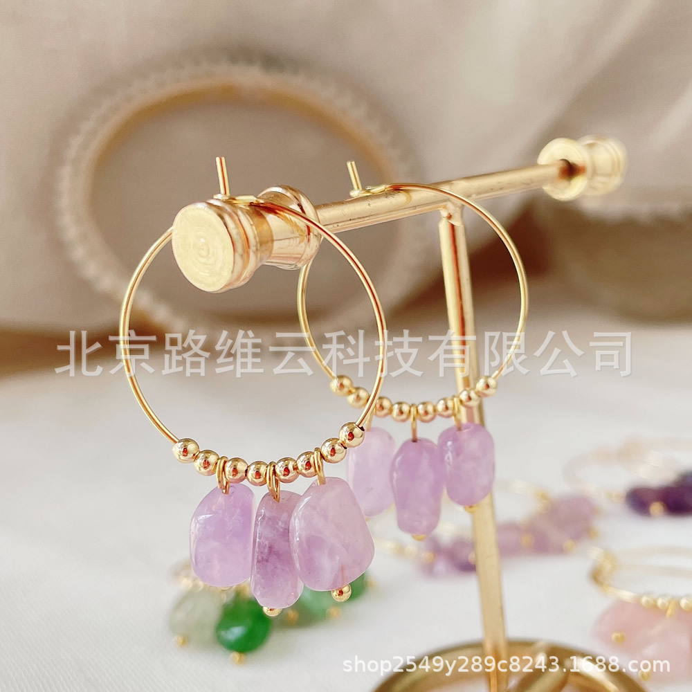 Europa y los Estados Unidos semipreciosa natural cristal lingüizo pendientes de perla amatista irregular pendientes de acero de titanio pendientes de acero mujeres