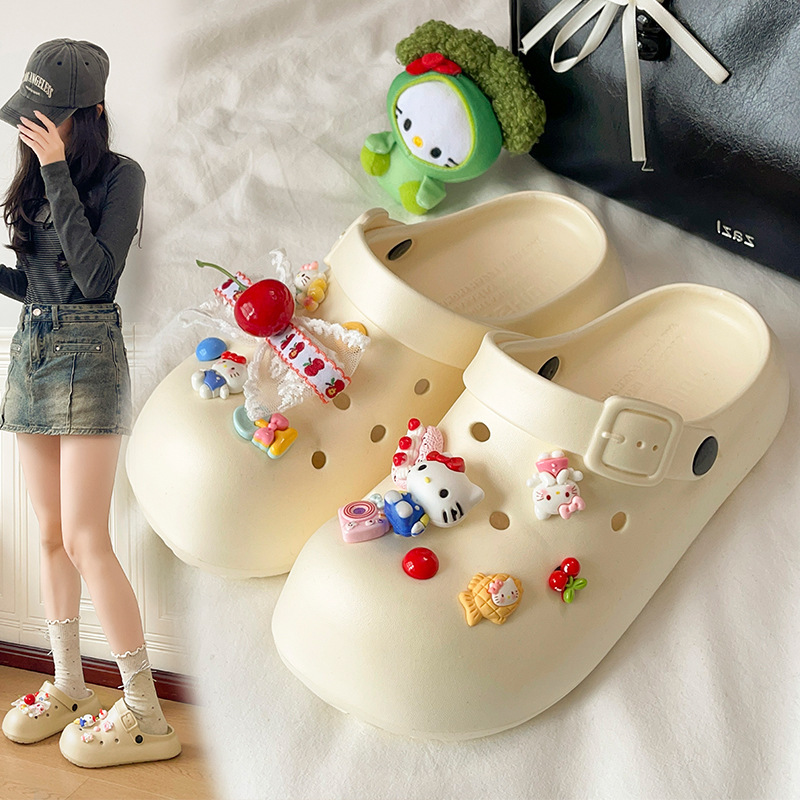 Clearance Sale: New Summer Style Cute and Sweet Bow-Knot Clogs for Women, Suitable for Home and Outdoor Wear, Versatile Sandals for Students Clearance Sale: New Summer Style Cute and Sweet Bow-Knot Clogs for Women, Suitable for Home and Outdoor Wear, Versatile Sandals for Students