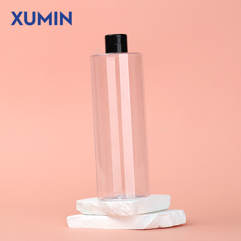Botellas de cosméticos PET de gran capacidad de embalaje 500ml botella de rocío transparente botella de mariposa negra y blanca