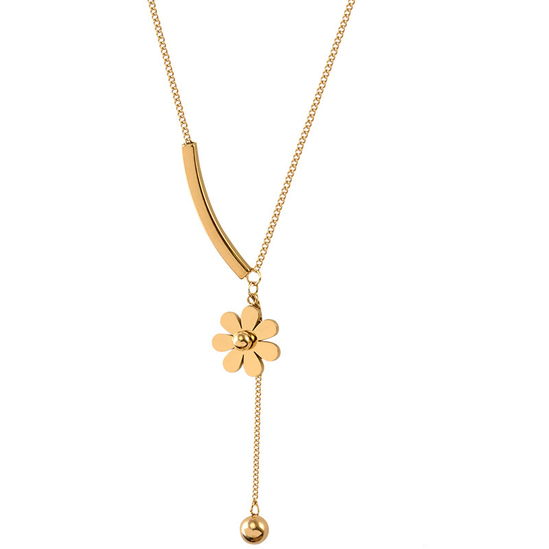 Sweet Flower Titanium Steel Plating Necklace