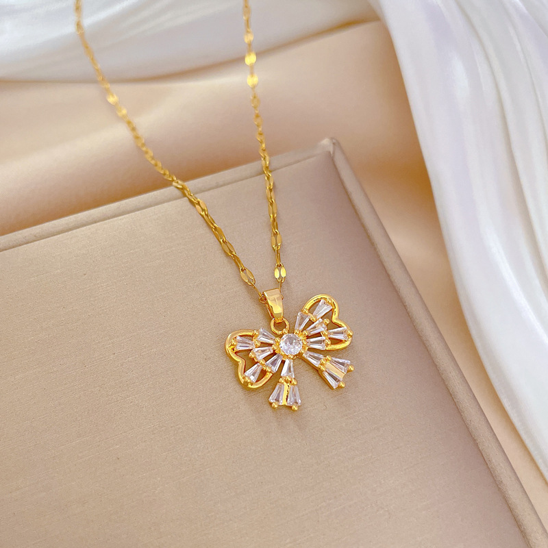 Set collana e orecchini a farfalla gioielli eleganti micro-set_voghion.com