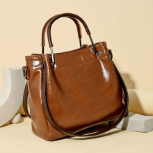 水桶包女大容量包2025新款复古风潮流手提包高级感质感单肩斜挎包