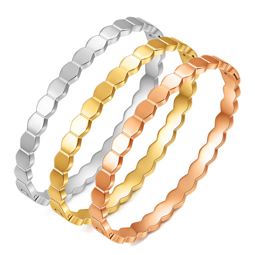 European and American new geometric simple personality hexagonal honeycomb bracelet diamond smooth buckle bracelet bracelet wholesale for women