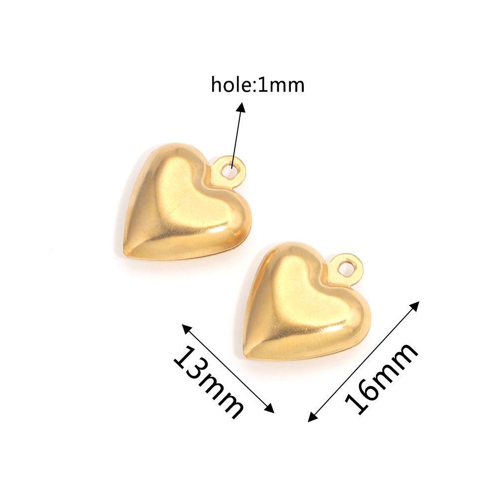 Acero inoxidable hueco melocotón corazón amor corazón colgante pulsera collar DIY pequeño colgante DIY accesorios de la joyería al por mayor