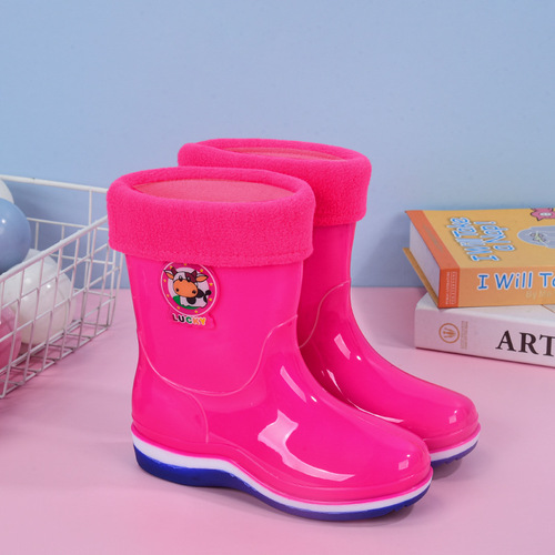 Cartoon children's rain boots, comfortable waterproof children's rain shoes with cotton for warmth, rubber water shoes and rain boots, factory wholesale
