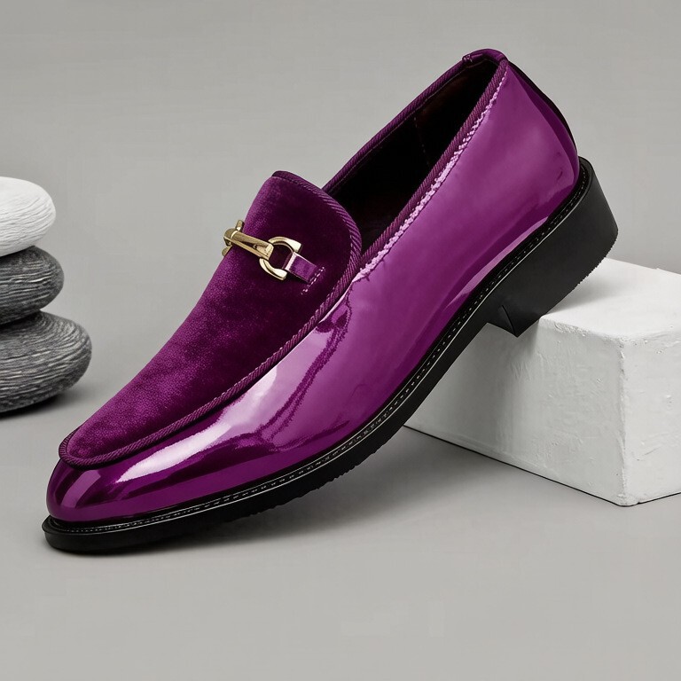 Cross-Border Large Size Slip-On Slip-Ons for Men, Handsome Patent Leather Glossy Shoes, Lightweight, Trendy and Versatile Casual Beanie Shoes Cross-Border Large Size Slip-On Slip-Ons for Men, Handsome Patent Leather Glossy Shoes, Lightweight, Trendy and Versatile Casual Beanie Shoes