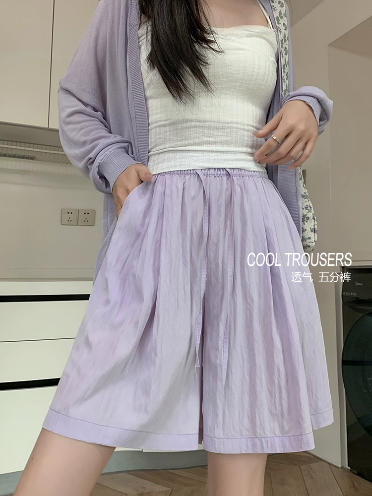 Фиолетовые шелковые хлопковые и льняные шорты для женщин, летние тонкие утягивающие свободные повседневные льняные шорты средней длины с высокой талией и широкими штанинами.