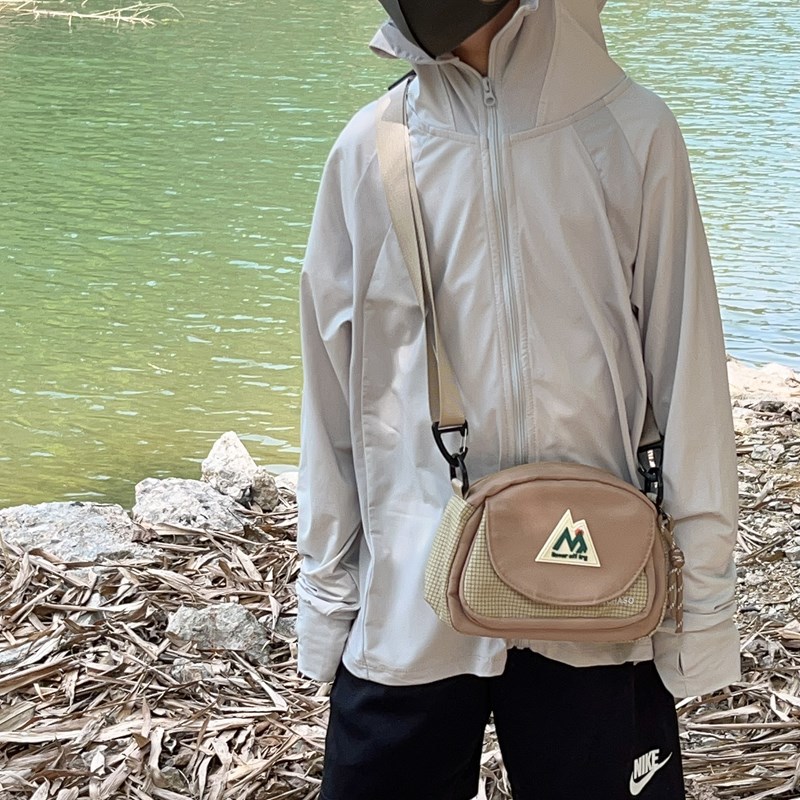 Bolsos de hombro para niños y niñas de deportes de ocio Viajes al aire libre Bolsos de mensajero para niños ligeros 2025 Bolsos para niños de moda coreana