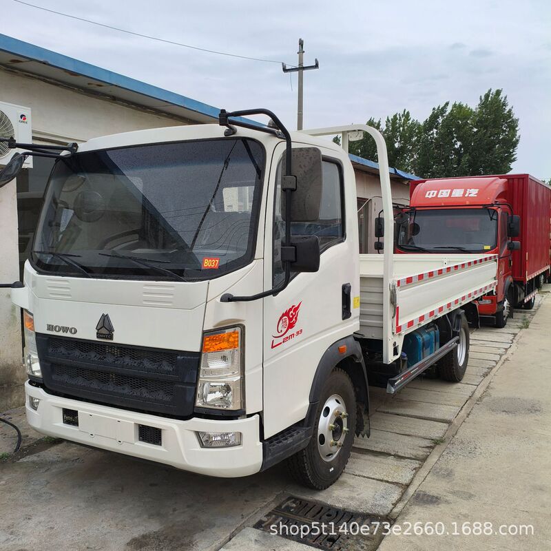 In-stock cross-border inventory: Foton Heavy Truck Haoman blue plate, Isuzu light cargo truck, small box truck, sprinkler truck
