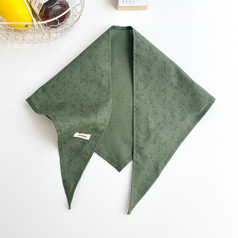 Nueva bufanda pequeña para mujer primavera y verano delgada pequeña protección floral decorativa para el cuello pequeña bufanda para el cabello bufanda de triángulo de algodón y lino de todo fósforo