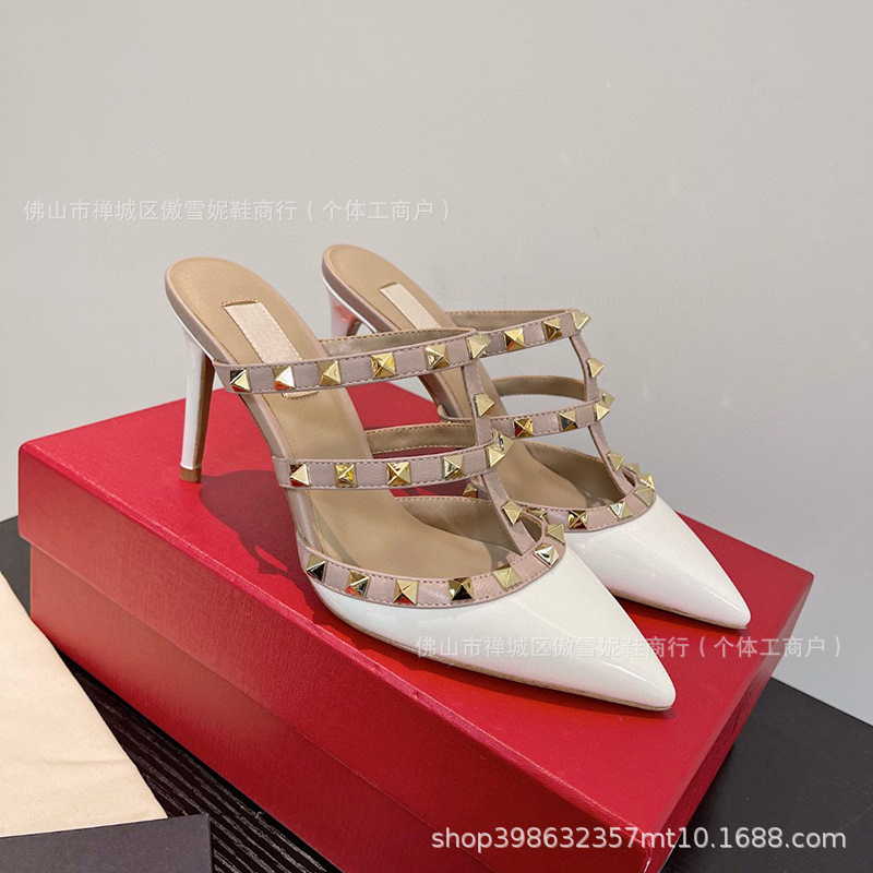 화이트 페이턴트 가죽 [8CM]