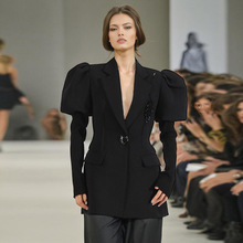时尚气质西装外套女2025秋季新款泡泡袖设计感纯色一粒扣小西装女