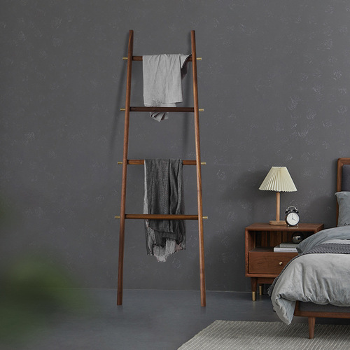 P616 wholesale solid wood clothes hanger modern simple European style walnut trapezoidal coat rack bed and breakfast clothing store floor-standing