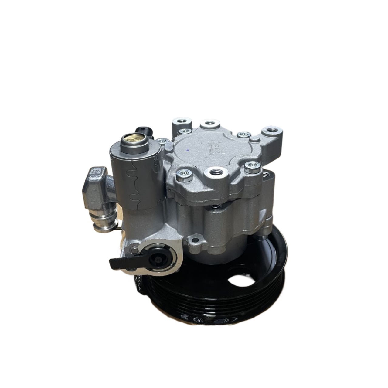 0064664401 Suitable for Mercedes-Benz E-Class W212 with Inductor Car Steering System Power Pump
