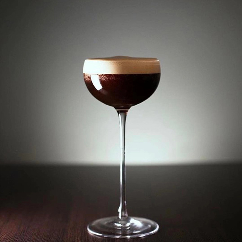 Taza de cóctel japonesa de alto pie, taza de martini, taza de vinos de cristal, taza de champán.