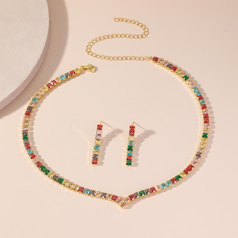 42g Weight Artificial Rhinestones Inlay Material Jewelry Set Classification Earrings + Necklace Quantity Holiday, Banquet Occasion Copper Material Geometric Pattern Women's Gender Plating Design Simple Style Style Copper Plating Geometric Artificial Rhinestones Jewelry Set 20