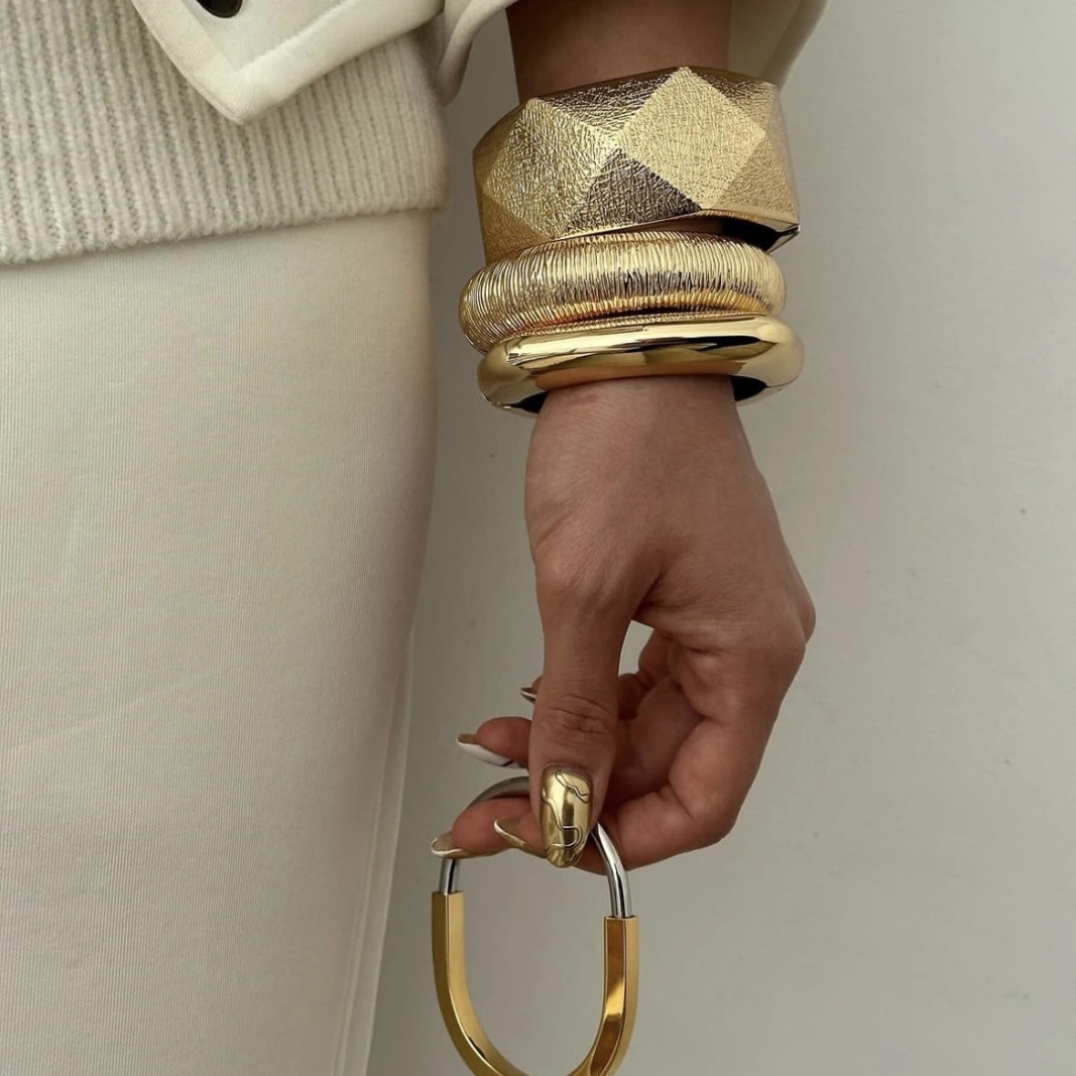 Brand fashionable universal retro gold bracelet
