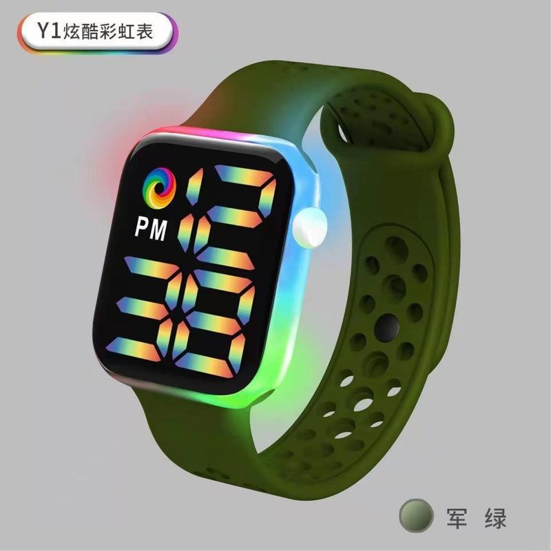 2021 nuevo reloj electrónico LED Y1 banda de arco iris fresco impermeable digital deportes moda pareja adulto reloj LED
