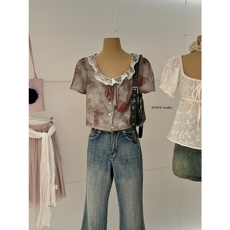 Wgwe10077 Pure Desire Relaxed Style Oil Painting Rose Print Lace Patchwork Short Waist-Exposing Shirt Top