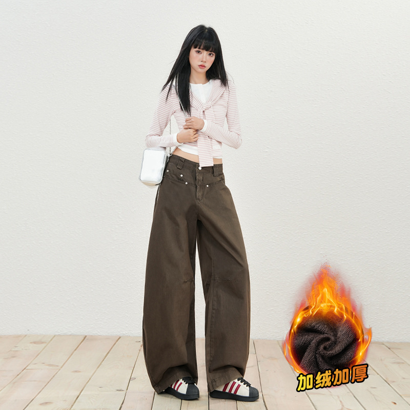 Cocoa-Colored American Retro Loose Wide-Leg Scimitar Workwear Jeans with Fleece Lining and Thickened Floor-Length Pants Direct from the Manufacturer