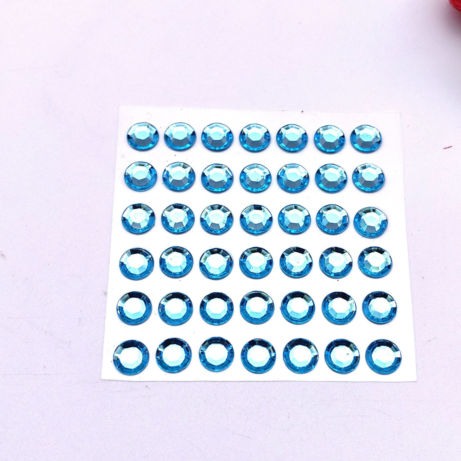 42 8MM 라운드 다이아몬드-물 블루