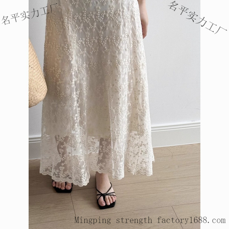 法式气质温柔蕾丝吊带连衣裙新款夏季刺绣碎花|undefined