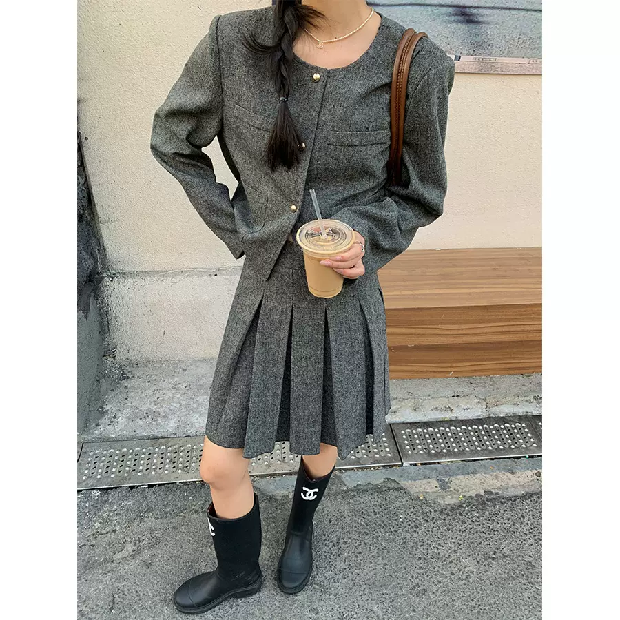 黄峥小香风外套百褶半身裙套装女2025早春韩气质两件套H1KB510023