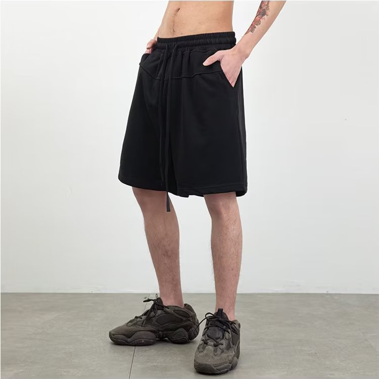 Pantalones cortos casuales de verano para hombres, marca de moda ins, color sólido, color de contraste simple, pantalones deportivos de cinco puntos colgantes rectos sueltos casuales