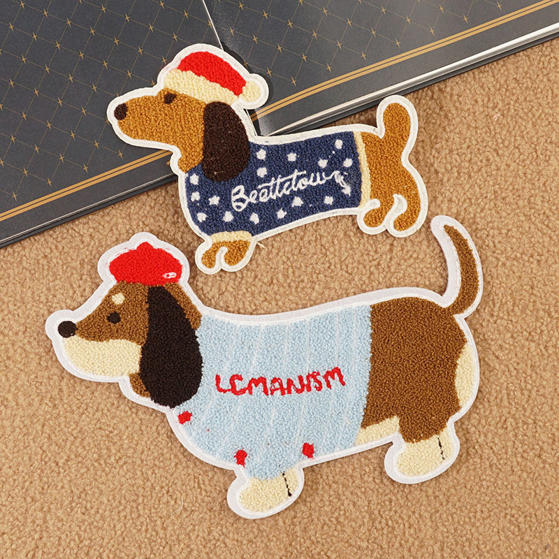 Plush Towel Embroidered Large Dachshund Dog Hand-stitched Clothes Patch Stickers Fashion Applique Decorative Pattern Embroidery Stickers Plush Towel Embroidered Large Dachshund Dog Hand-stitched Clothes Patch Stickers Fashion Applique Decorative Pattern Embroidery Stickers