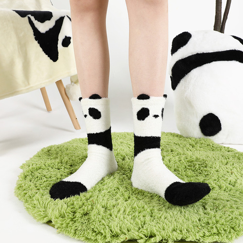 Black and white panda socks for women cute cartoon cotton socks for women versatile furry non-slip sweat-absorbent mid-calf socks floor socks