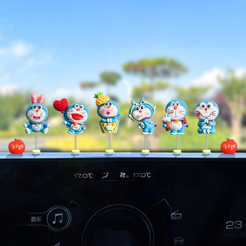 Nuevo lindo Doraemon decoración de coche creativo consola central de coche decoración de espejo retrovisor eléctrico interior