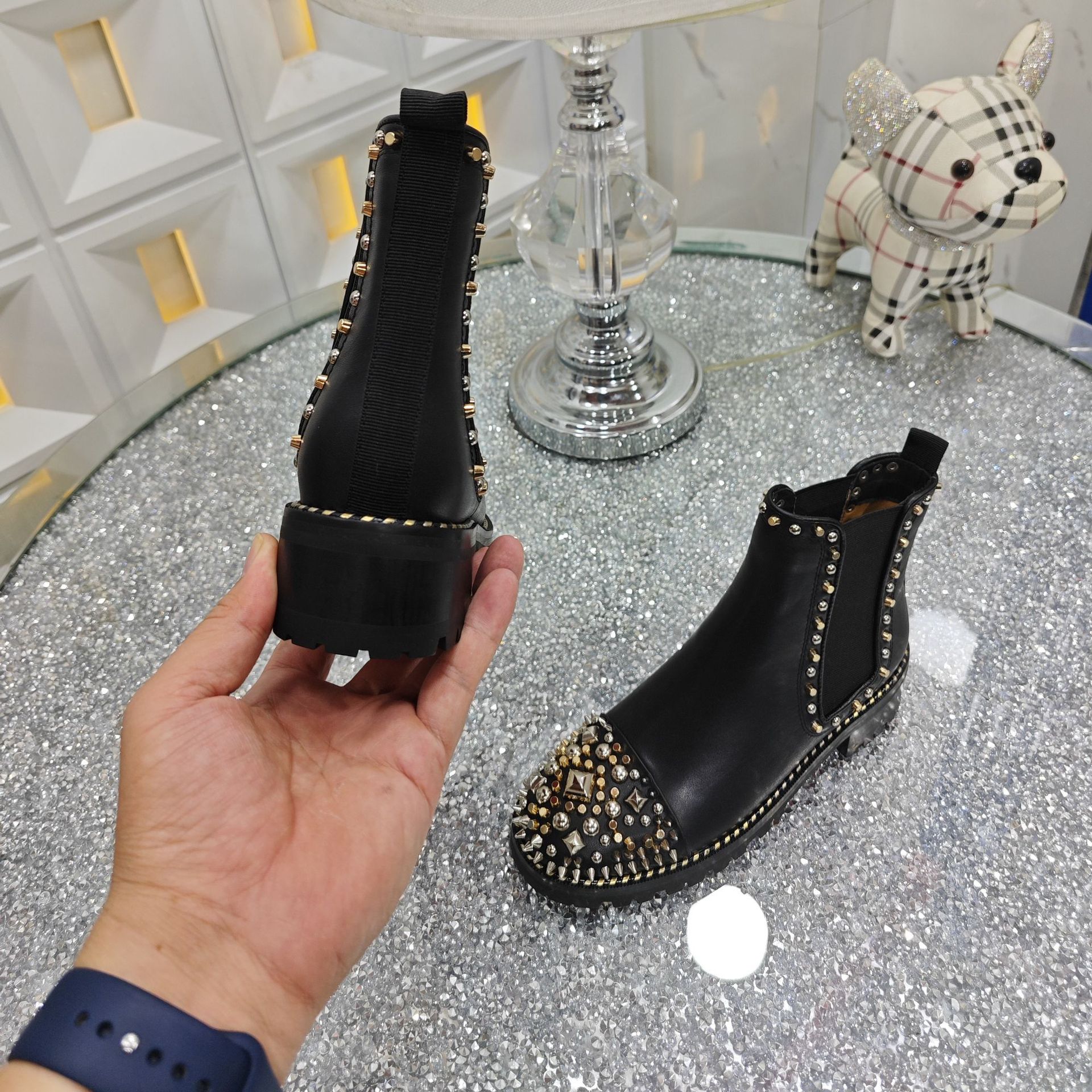 2bb28f5a3c4b18019a0b5a40bb8977