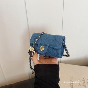Demi-season shoulder bag, fashionable small one-shoulder bag with diamond pattern, Chanel style, chain bag, Korean style