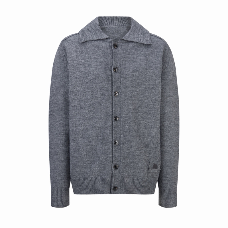 New Autumn/Winter Casual Fashion Men's Knit Cardigan with Logo on the Hem New Autumn/Winter Casual Fashion Men's Knit Cardigan with Logo on the Hem