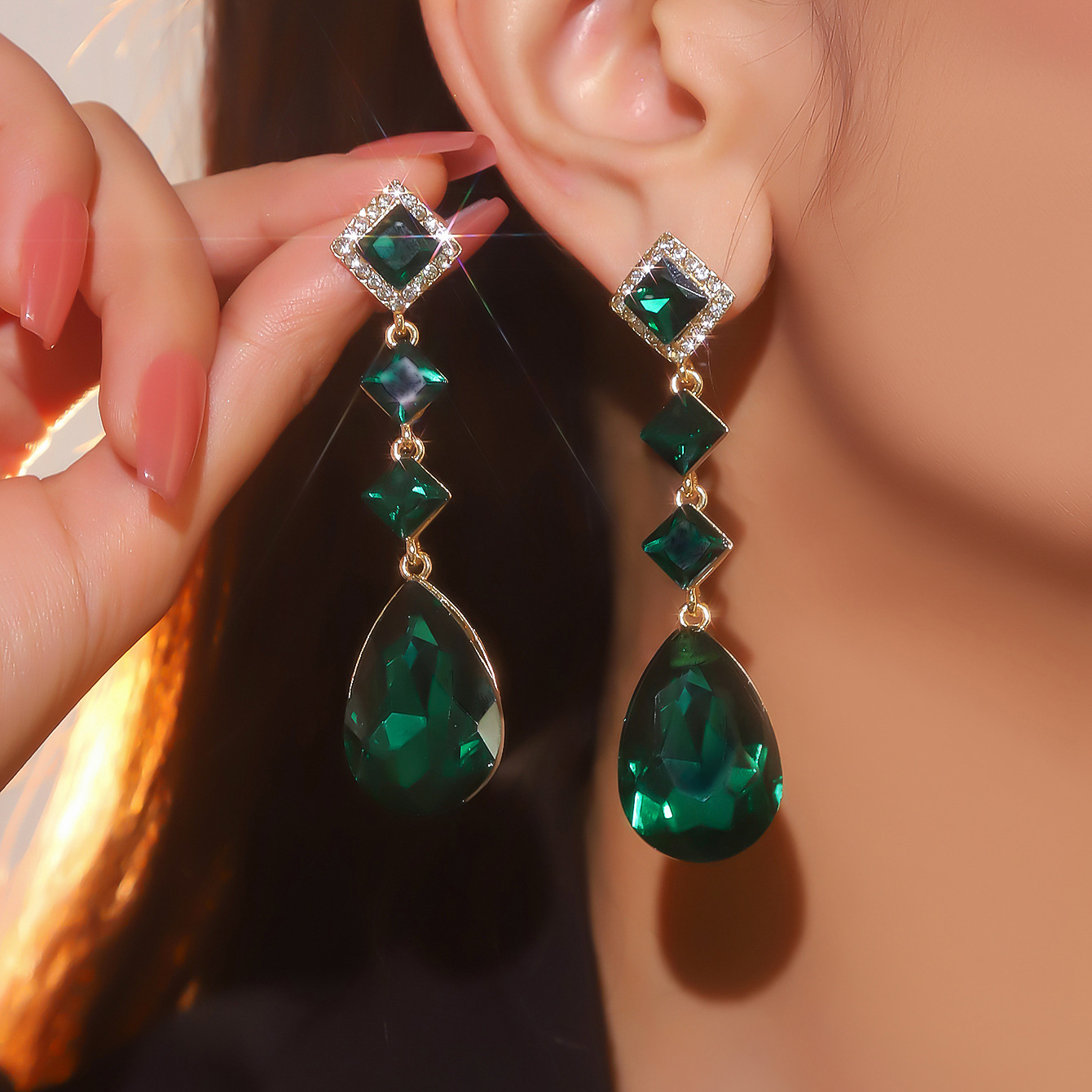 Retro high-end long fashionable pendant drop-shaped